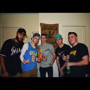 Meet your Posher, Drew